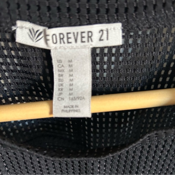 Forever 21 Mesh Crop Top - Picture 3 of 3